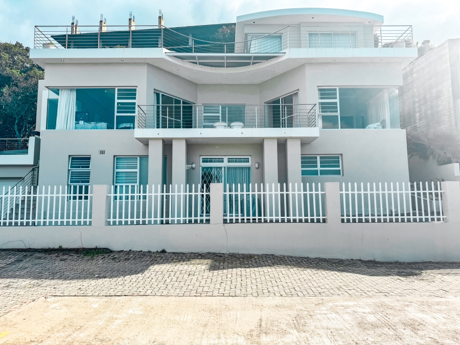 To Let 3 Bedroom Property for Rent in Signal Hill Western Cape